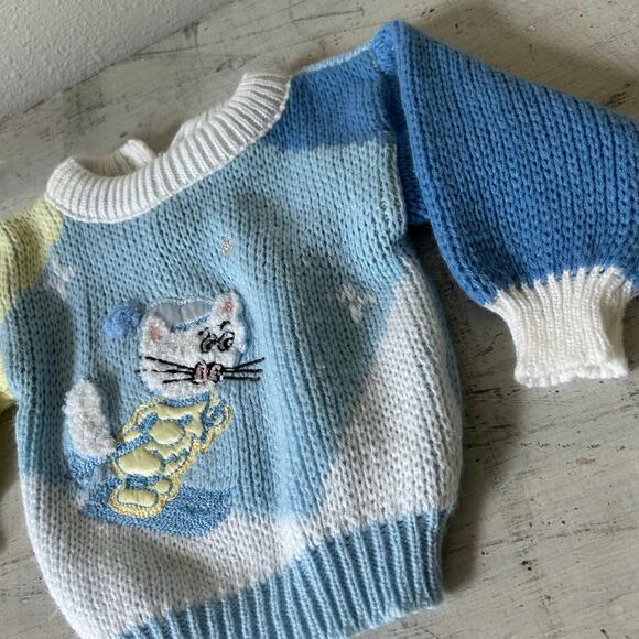 Vintage knit sweater embroidered skiing cat 70s 80s baby    3 / 6 months retro - Picture 4 of 13